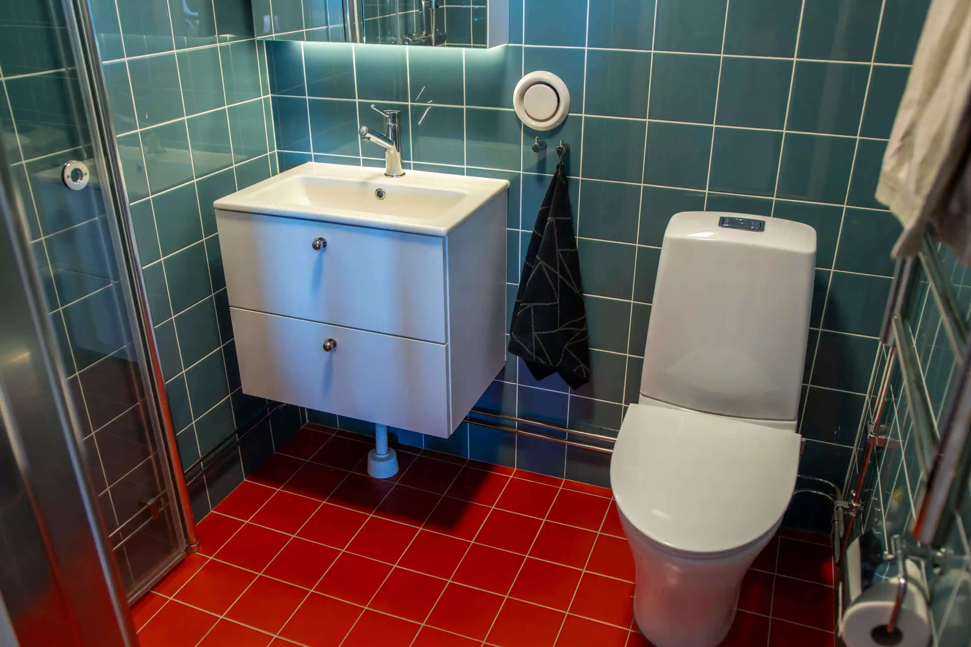 Badrum före och efter