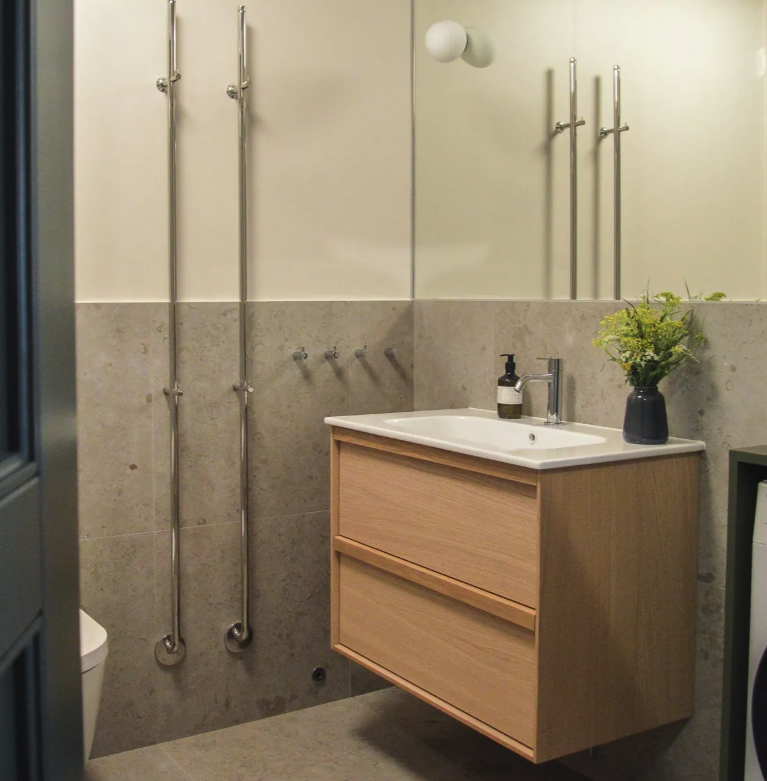 Stilrent badrum för hela familjen